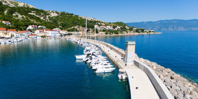 Baška, otok Krk, Hrvaška (1)