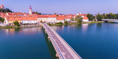 Ptuj iznad malega mostu